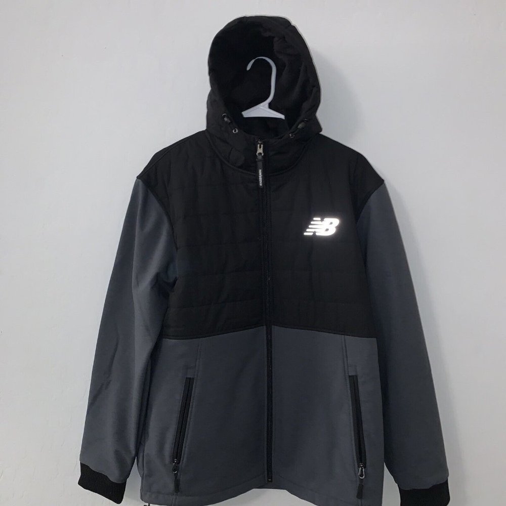 New Balance Windbreaker Jacket Men's Size Medium Full Zip Black Zip Pockets